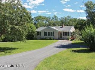 6 Dehon Rd, Great Barrington, MA 01230