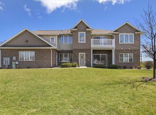 9298 66th Ave UNIT 53, Pleasant Prairie, WI 53158