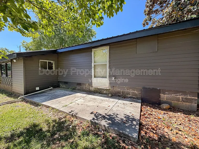 5270 Rotary Dr — Photo 20