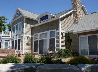 10493 N Orchard Rd, Ephraim, WI 54211