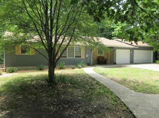 55611 Butcher Rd, Lawrence, MI 49064