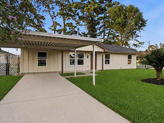3rd image of 7447 Langley Rd