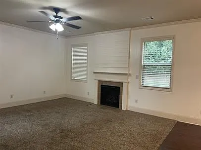 765 Westmoreland Ln — Photo 6