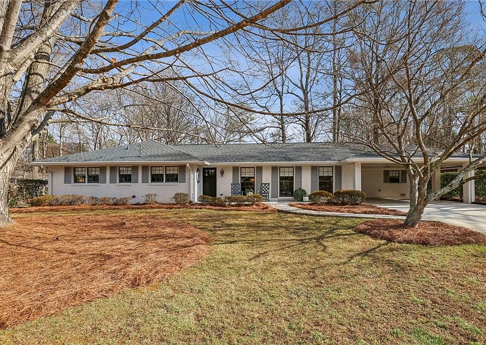 1st image of 2077 Luray Ct