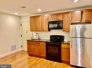 4706 Chestnut St #2B, Philadelphia, PA 19139