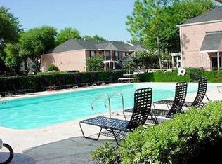 2801 Walnut Bend Ln APT 336, Houston, TX 77042