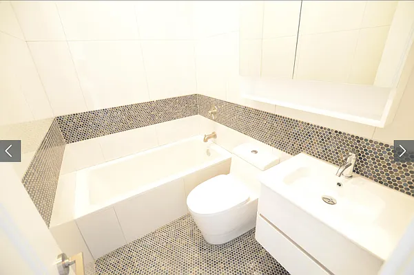 Rented by P Management | media 26