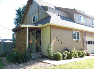2914 SW Foxcroft 3 Ct, Topeka, KS 66614