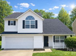 518 Canopy Ct, Clover, SC 29710