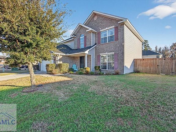 4th image of 659 Piedmont Ave
