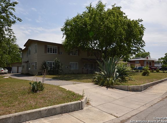 3rd image of 234 Senisa Dr
