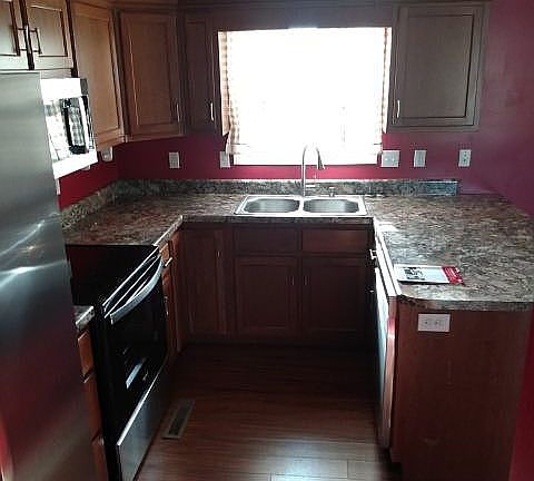 3rd image of 1025 Eagle Point Dr