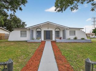 8609 Fish Lake Rd, Tampa, FL 33619