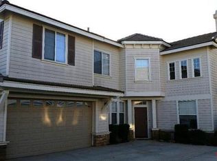 943 W Menusa Ct, Santa Maria, CA 93458