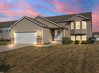 10745 Illinois St, Crown Point, IN 46307