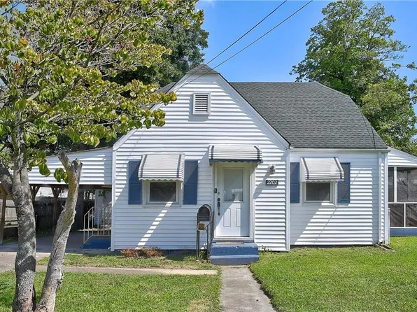 2202 Willow Wood Dr, Norfolk, VA 23509