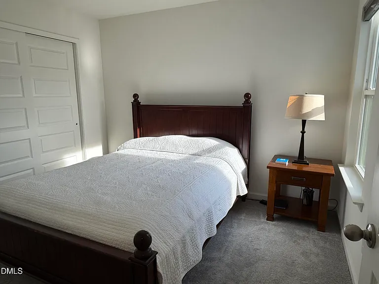 111 Golden Gate Ln — Photo 23
