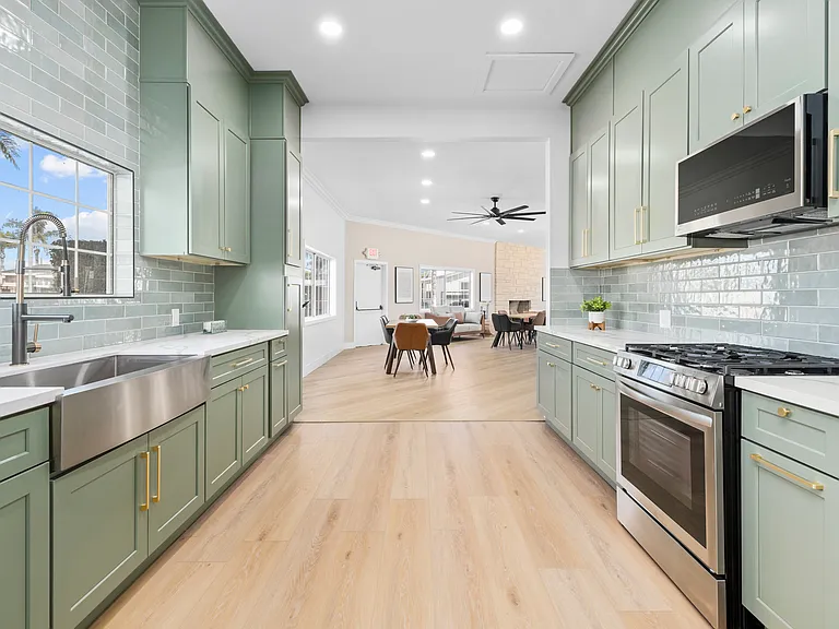 Palm Lodge Estates — Photo 49
