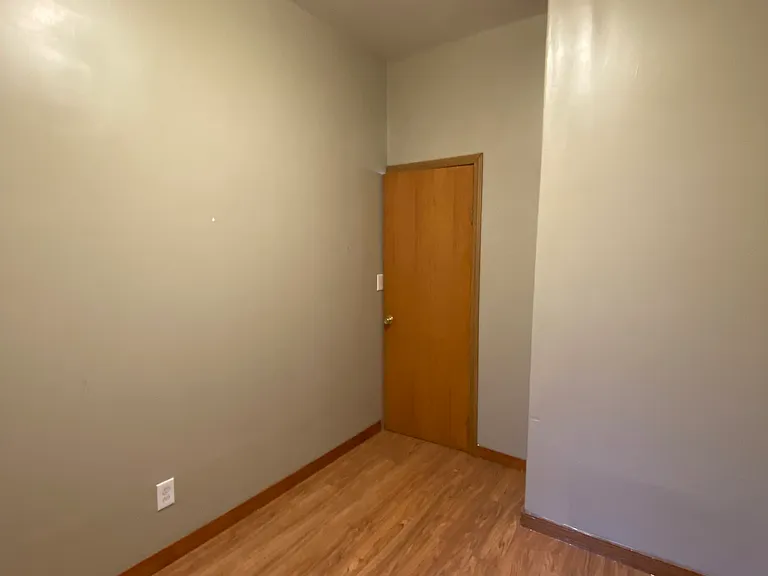 1807 S May St #2B — Photo 26
