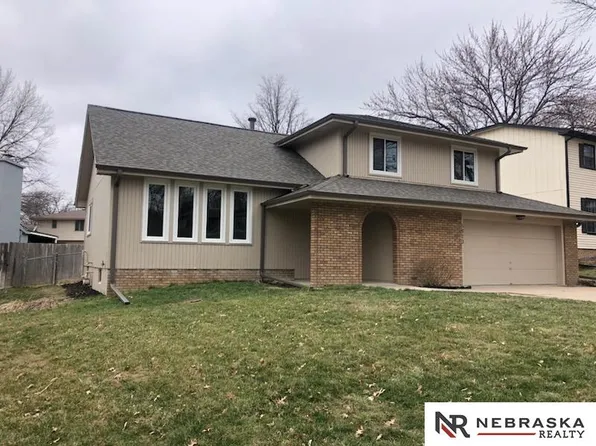 5820 S 105th St, Omaha, NE 68127