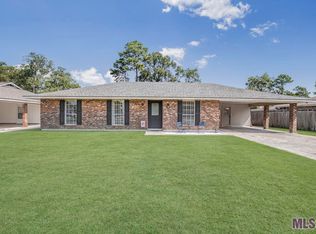 9469 Rustling Oaks Dr, Baton Rouge, LA 70818