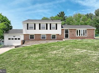 49 Glenna Dr, Delta, PA 17314