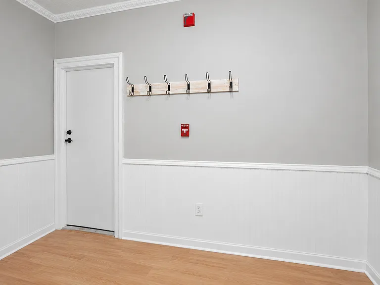 6813 Park Ave #3 — Photo 3