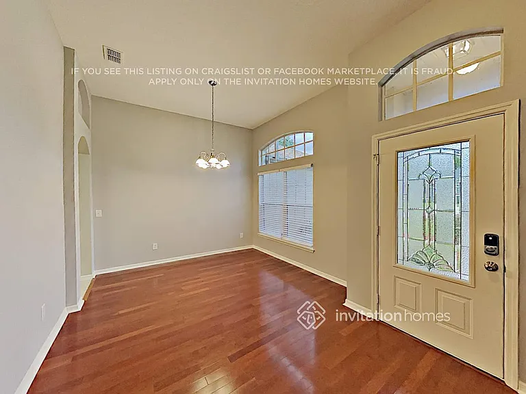 391 Pine Springs Dr — Photo 3