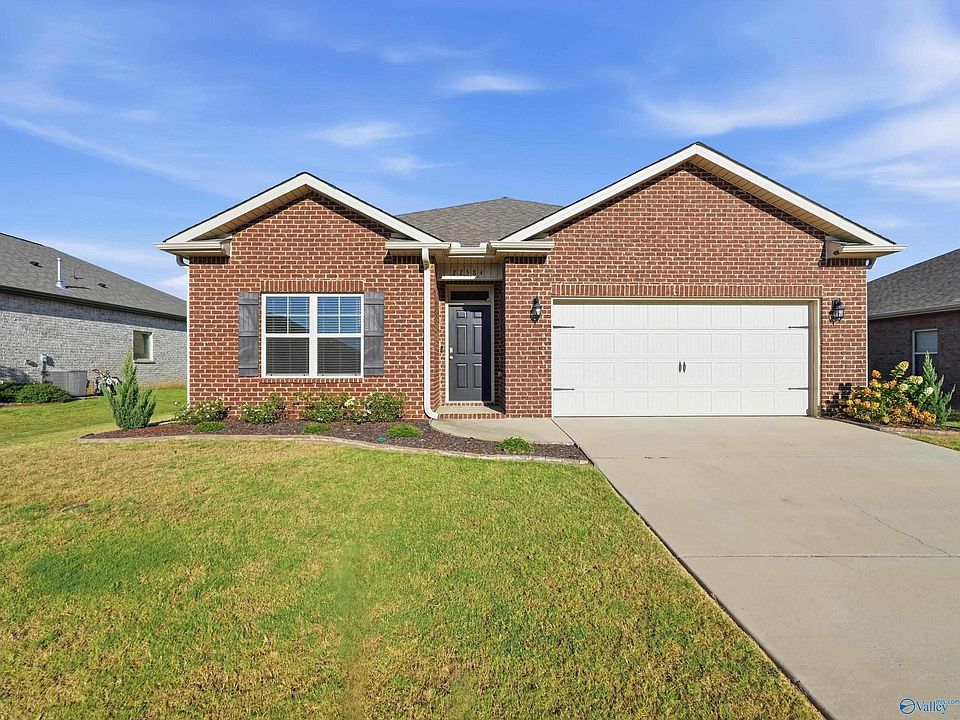 1st image of 22584 Regent Dr