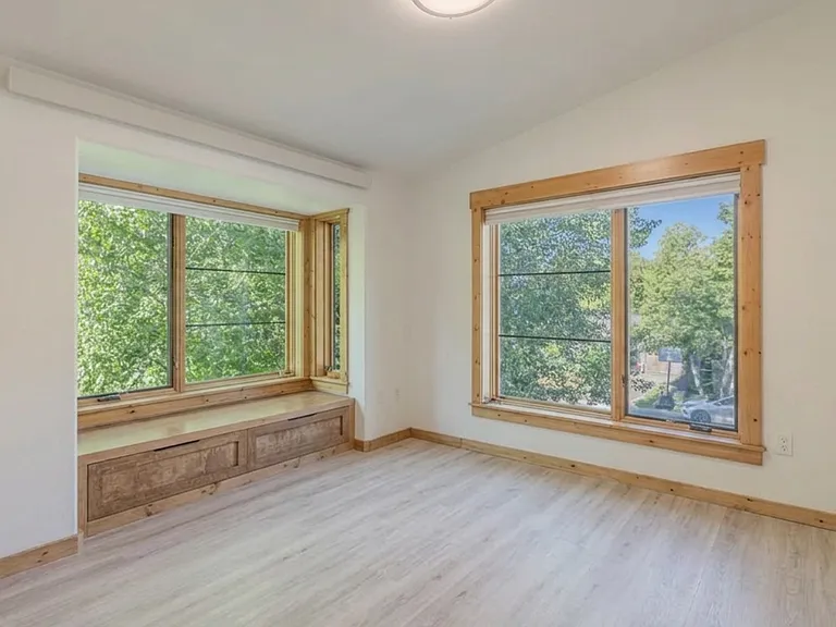 265 Crabtree Ln #3 — Photo 11