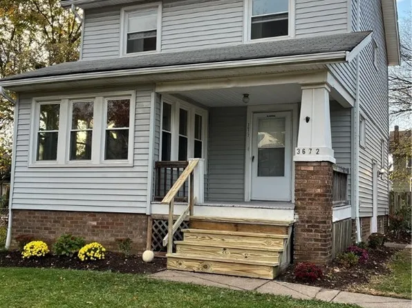 3672 W 136th St, Cleveland, OH 44111