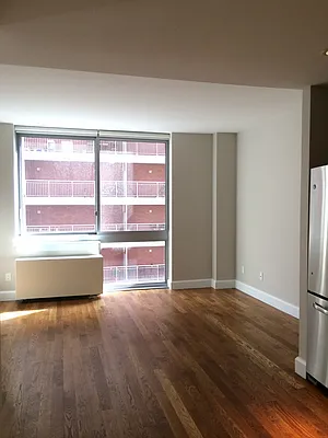 Rented by Waterton Residential New York | media 9