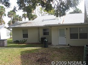 4th image of 218 N Riverside Dr