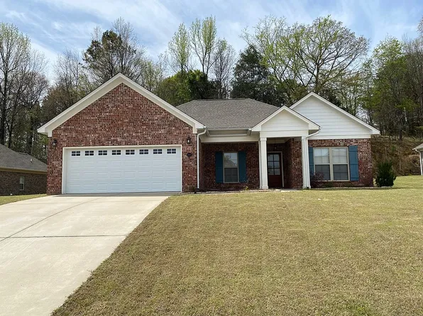 1049 Pebble Creek Dr, Oxford, MS 38655