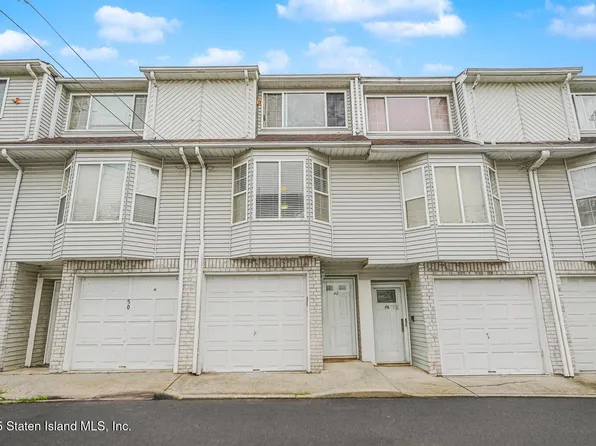 48 Linda Ln, Staten Island, NY 10312
