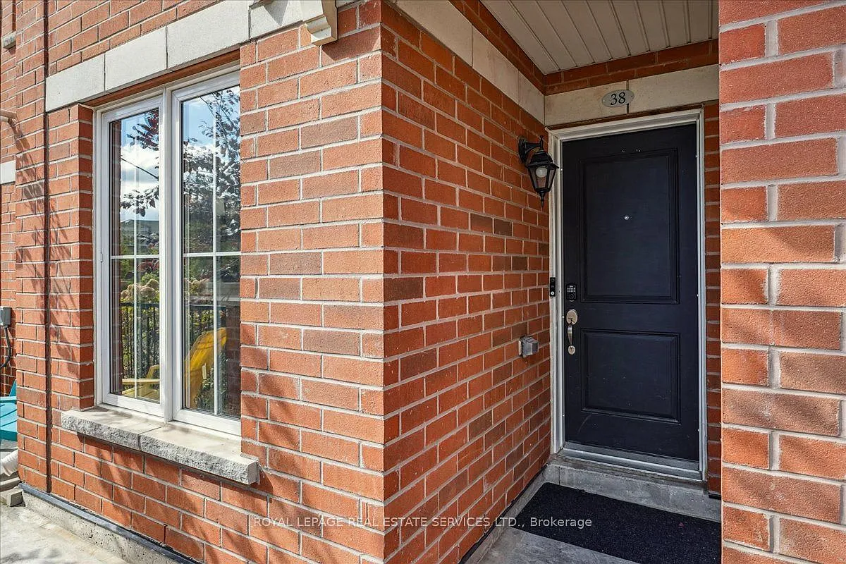 2 bed, $2,550 — Photo 4