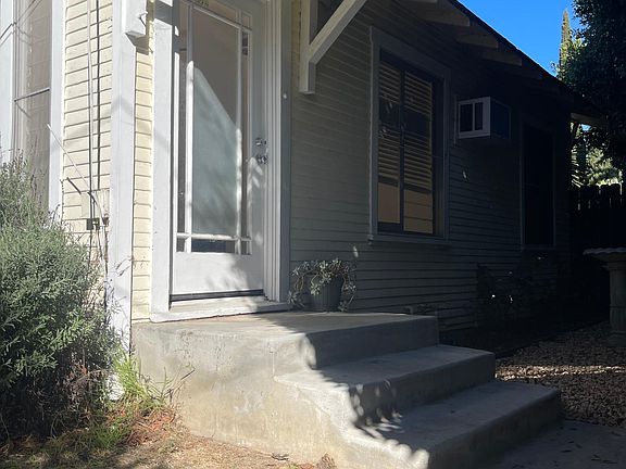 Front of the cottage