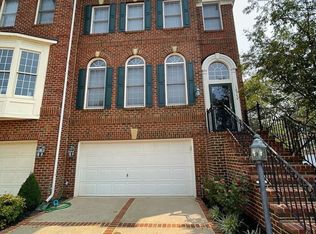 18554 Bear Creek Ter, Leesburg, VA
