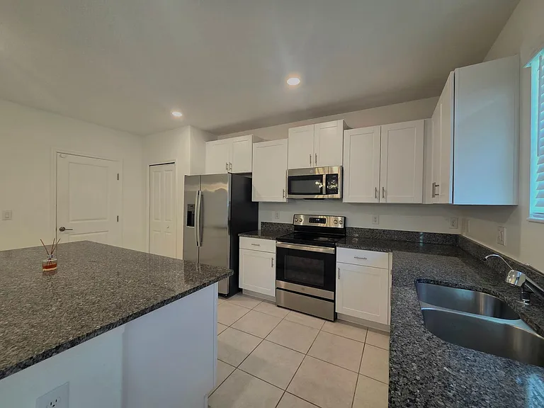 2787 Red Egret Dr — Photo 5