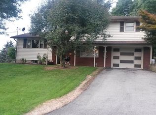 101 Locust St, Rural Valley, PA 16249