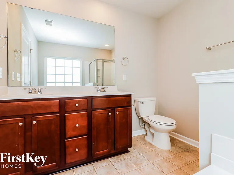 343 Bradley Bend Dr — Photo 12