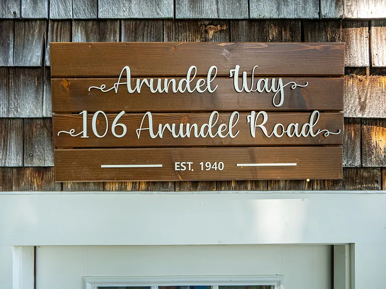 106 Arundel Rd — Photo 2