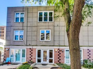 20 W 15th St UNIT B, Chicago, IL 60605