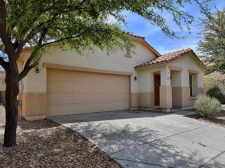 8843 E Pampa Ave — Photo 2