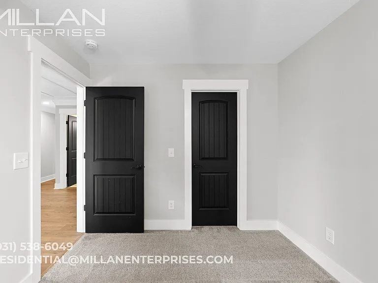 1065 Veridian Dr — Photo 26