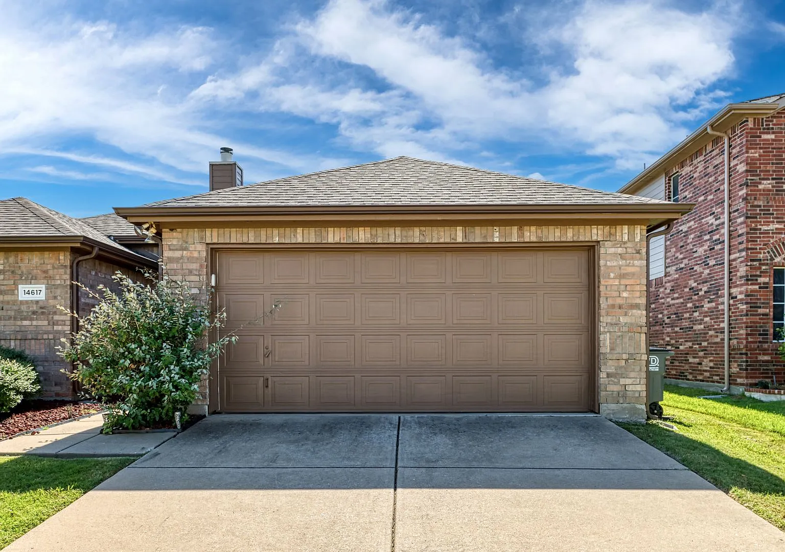 Available Now! Beautiful 3 Bedroom Home Located In Frisco Ranch! — Photo 4