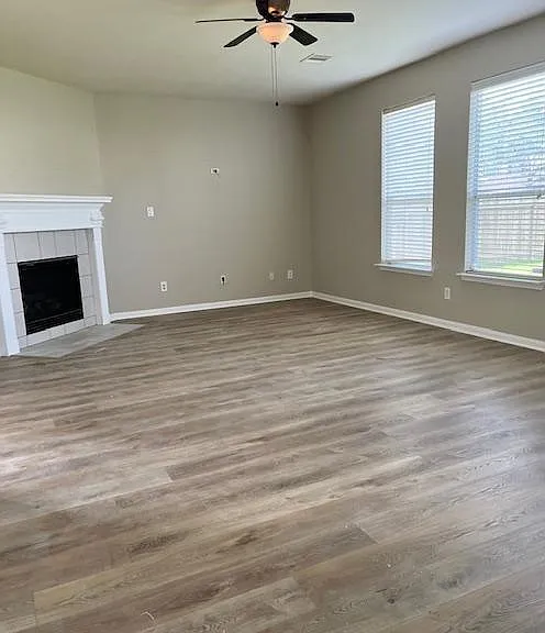 2522 Oakthorn Ct — Photo 2