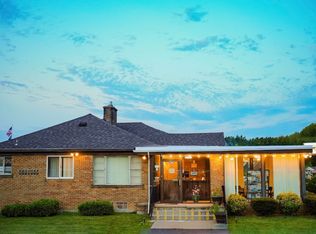 9470 Niagara Falls Blvd #1, Niagara Falls, NY 14304