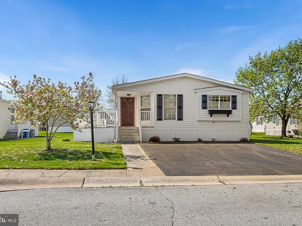 229 Horseshoe Dr, Garnet Valley, PA 19060