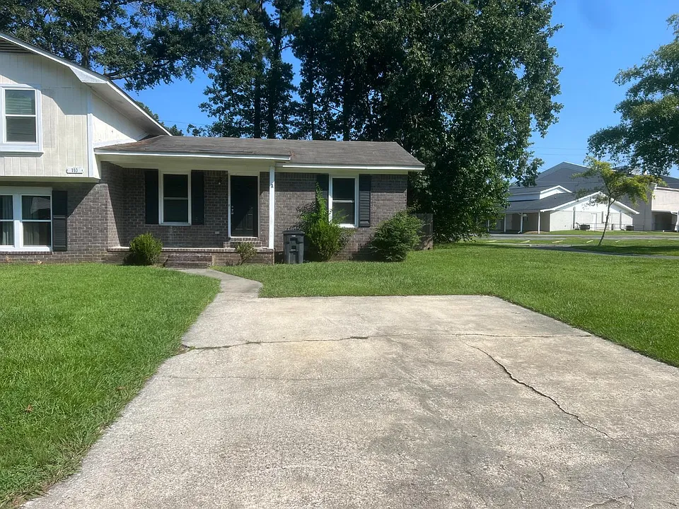 110 Braly Dr #A